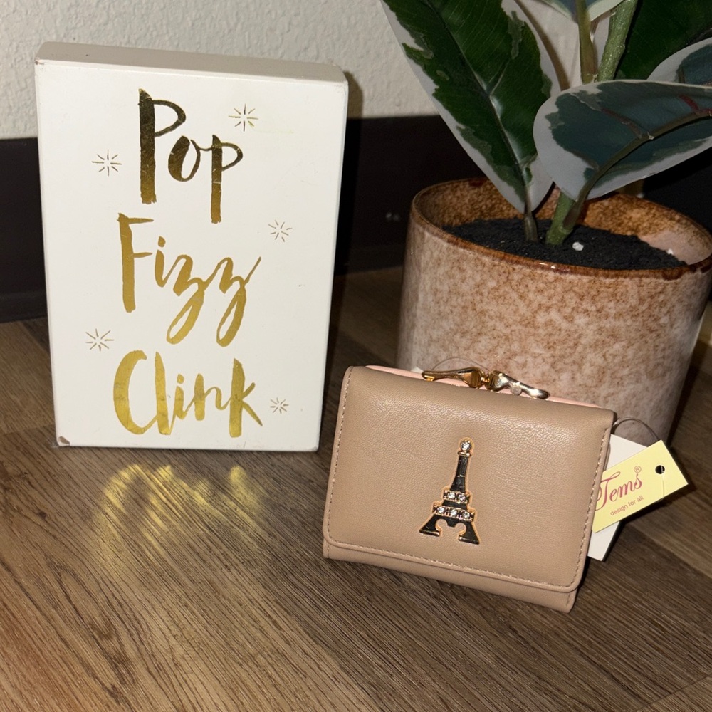 Beige Eiffel Tower Wallet